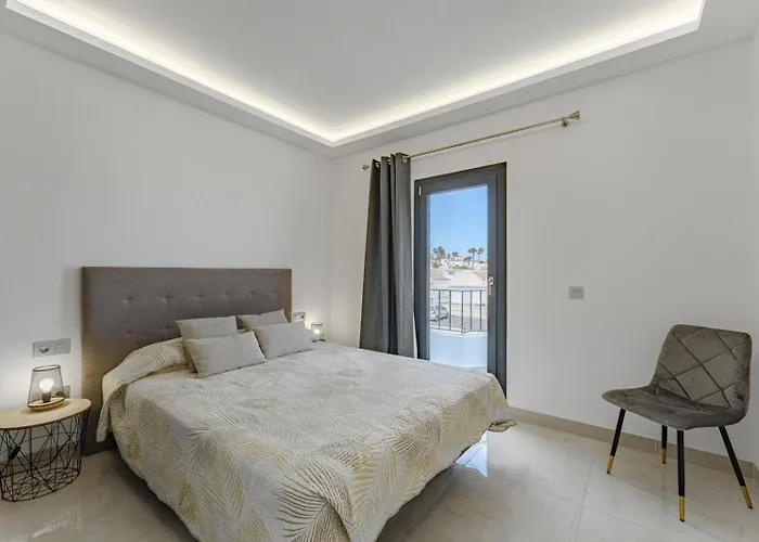 Alma South - By Checkpop Holiday home *