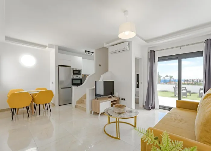 Alma South - By Checkpop