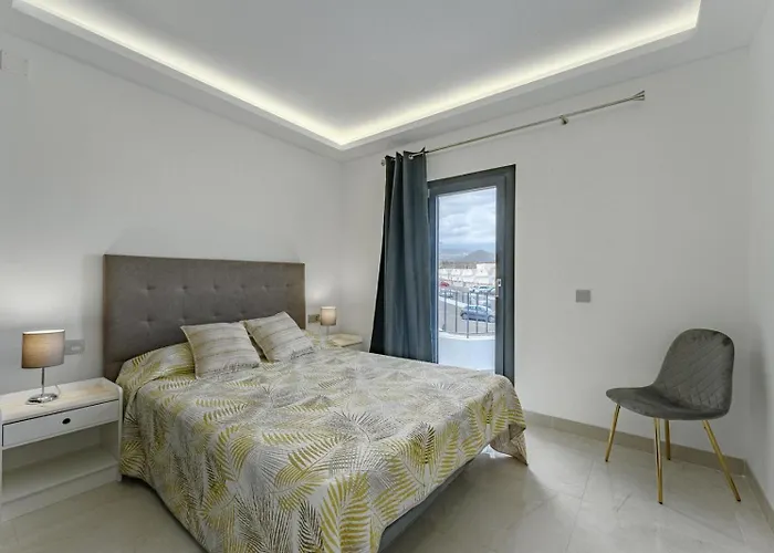 Alma South - By Checkpop *